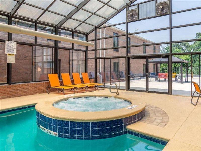 Comfort Inn & Suites Perry National Fairgrounds Area מראה חיצוני תמונה