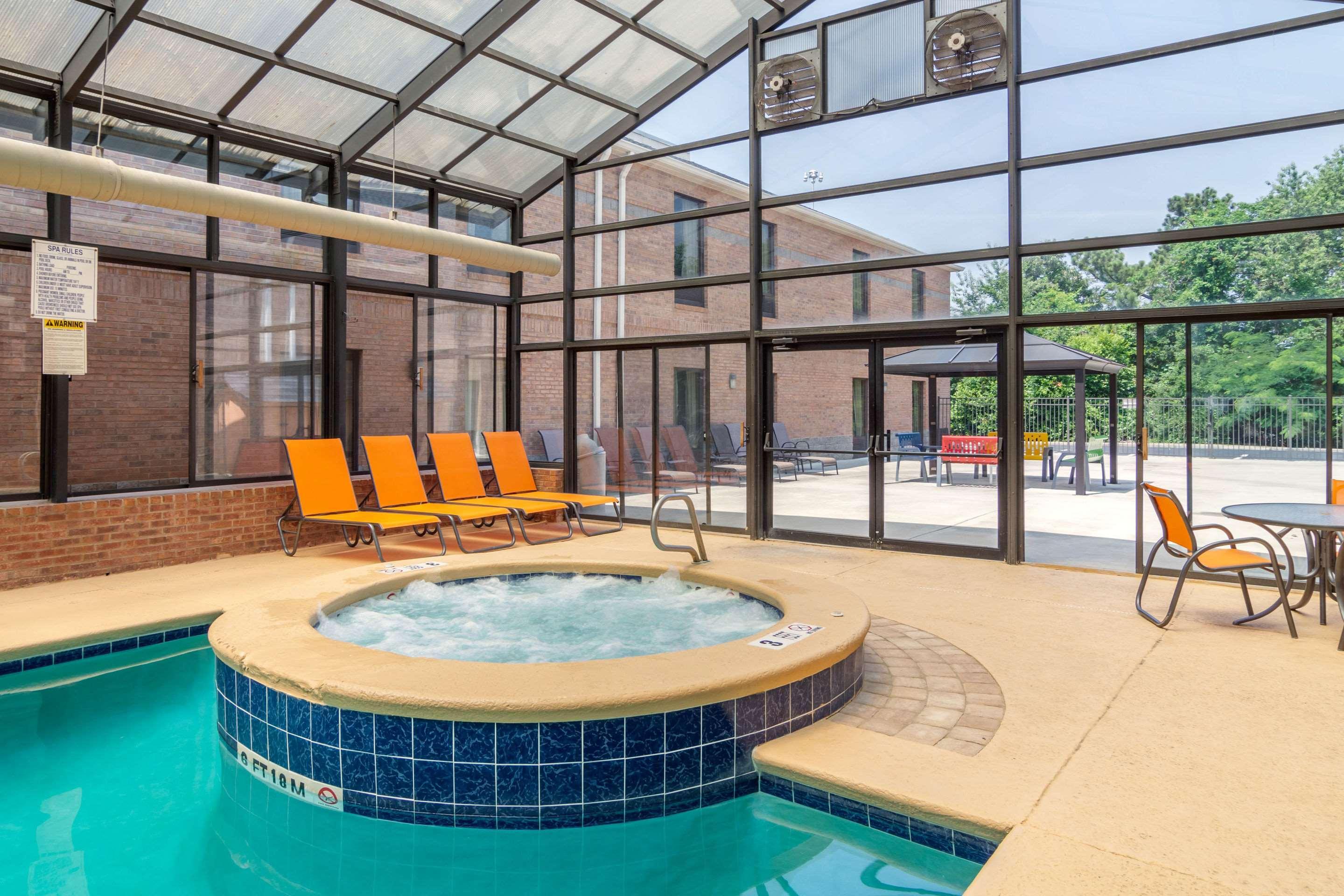 Comfort Inn & Suites Perry National Fairgrounds Area מראה חיצוני תמונה