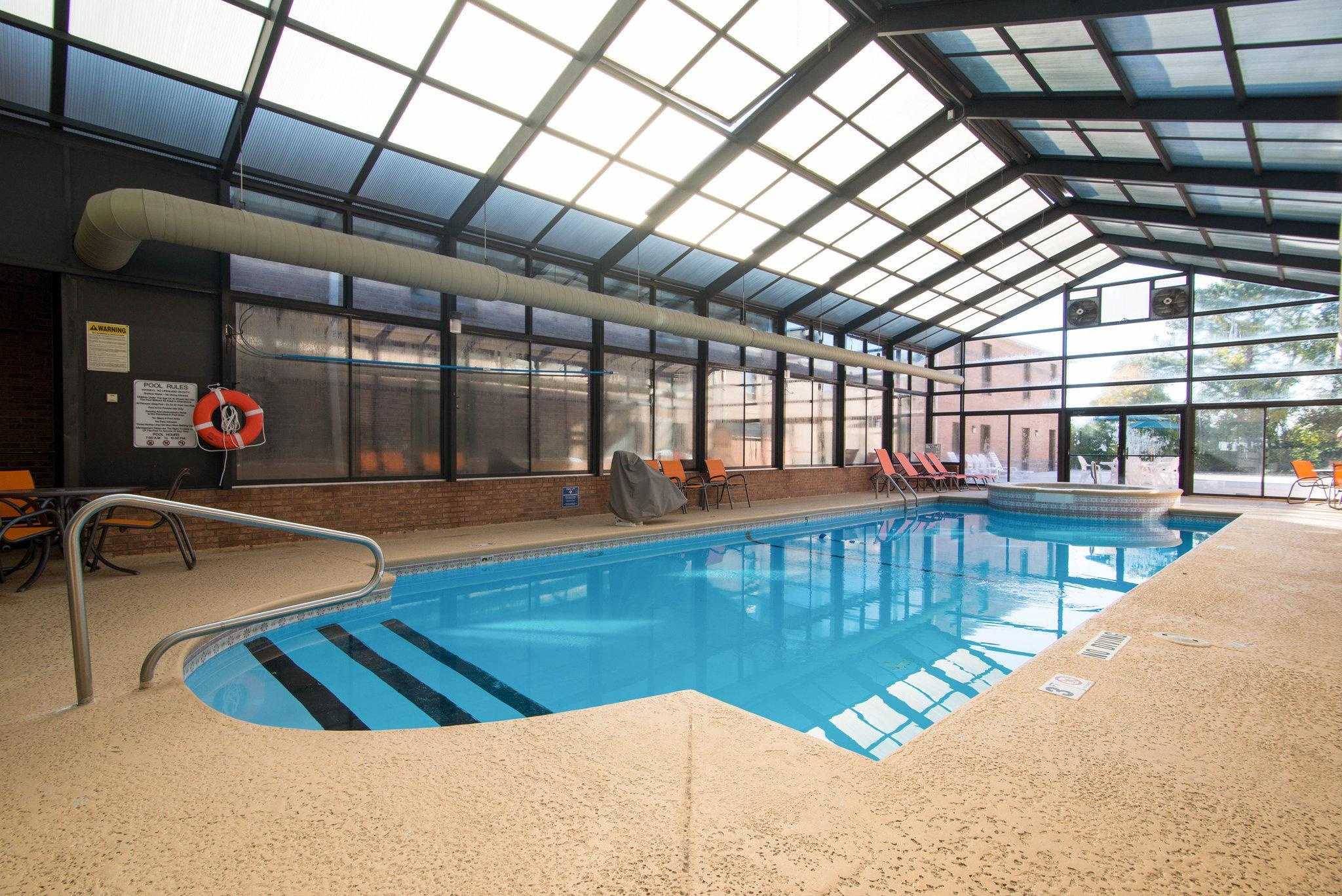 Comfort Inn & Suites Perry National Fairgrounds Area מראה חיצוני תמונה