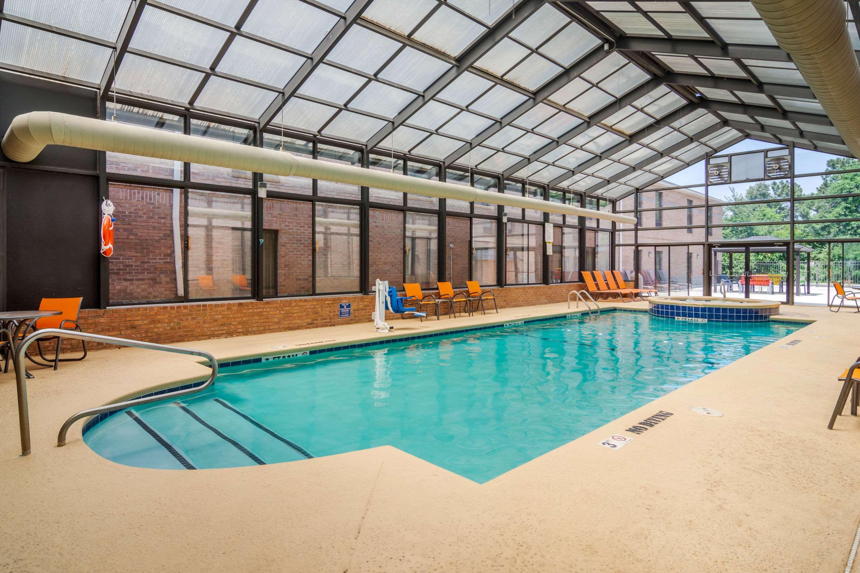 Comfort Inn & Suites Perry National Fairgrounds Area מראה חיצוני תמונה
